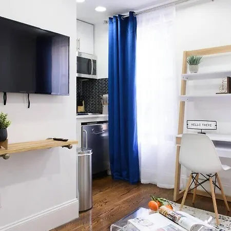 69 Les Apartment New York