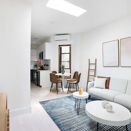 48 Midtown West Apartment New York