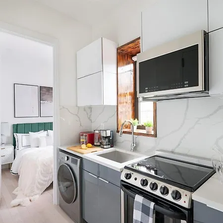 Apartment 48 Midtown West New York