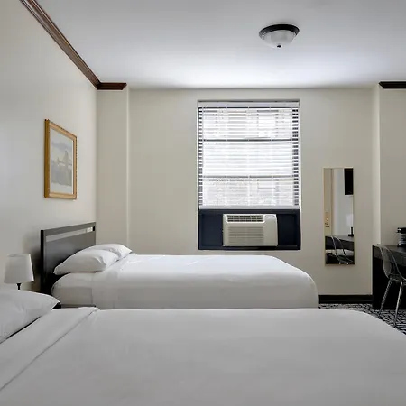 Hotel Night Broadway New York