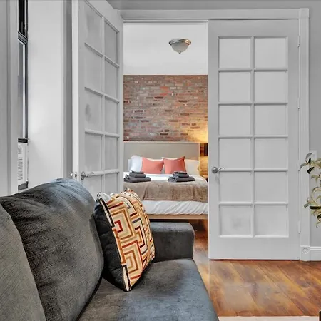 Apartment Elegant 3br-2ba In Gramercy -modern & New York