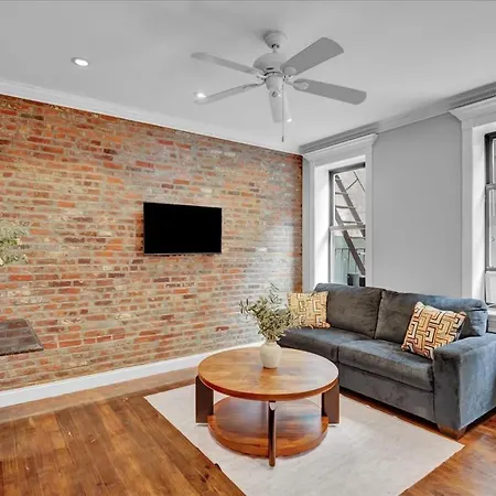 Elegant 3br-2ba In Gramercy -modern & Apartment