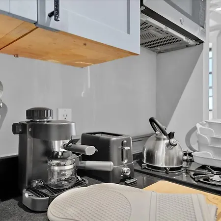 Elegant 3br-2ba In Gramercy -modern & *
