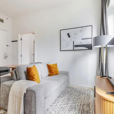 Blueground Midtown South Rooftop Nr Bryant Park Nyc-2058 Apartment
