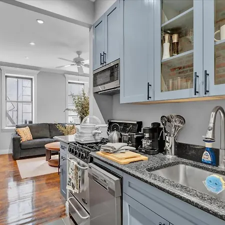 Elegant 3br-2ba In Gramercy -modern & Apartment New York