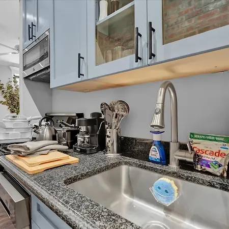 Elegant 3br-2ba In Gramercy -modern & Apartment New York