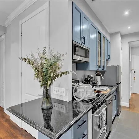 Elegant 3br-2ba In Gramercy -modern & Apartment *