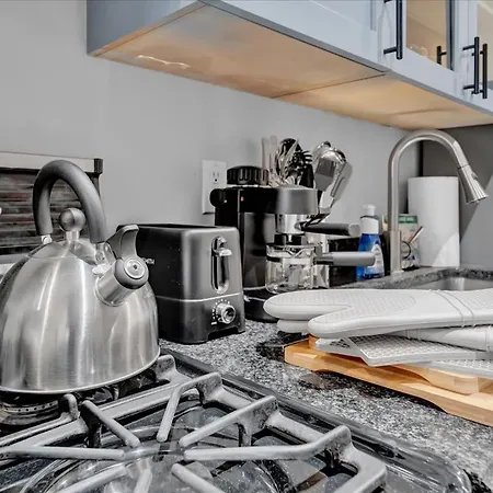 Elegant 3br-2ba In Gramercy -modern & Apartment New York