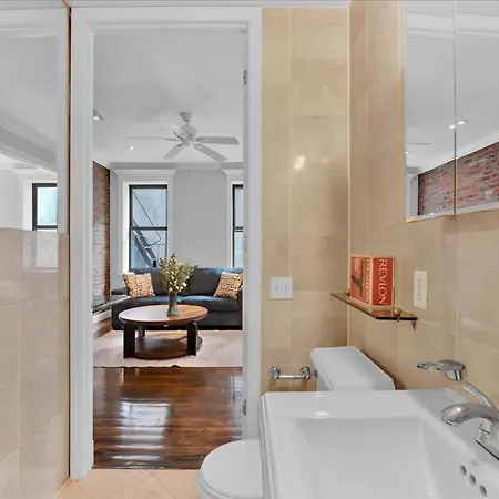Elegant 3br-2ba In Gramercy -modern & Apartment