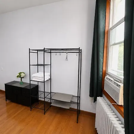 Amazing Private * New York
