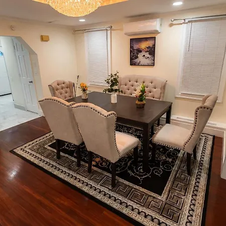 Holiday home Amazing Private Single Family House *