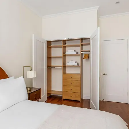 Apartment Blueground Garment District Fitness Nr Times Square Nyc-2168
