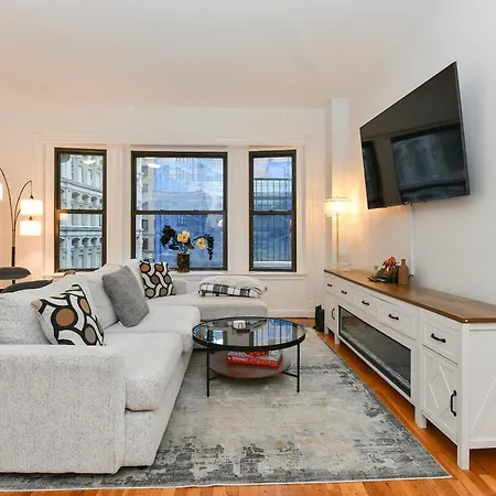 Elegant Fidi 3br - Private Elevator - Modern Luxury Apartment