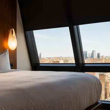 Merchant Les Hotel
