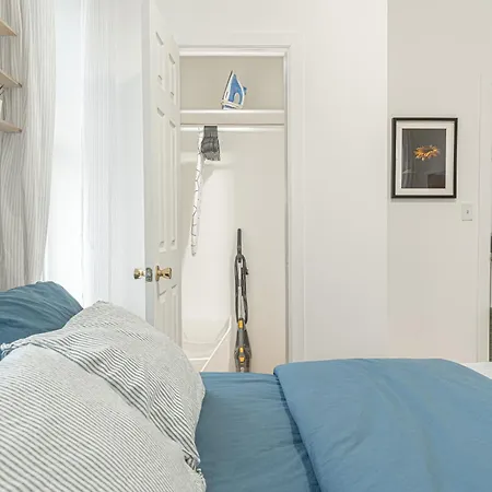 Modern 2br Retreat With Washer & Dryer - Near Subway & Lga *