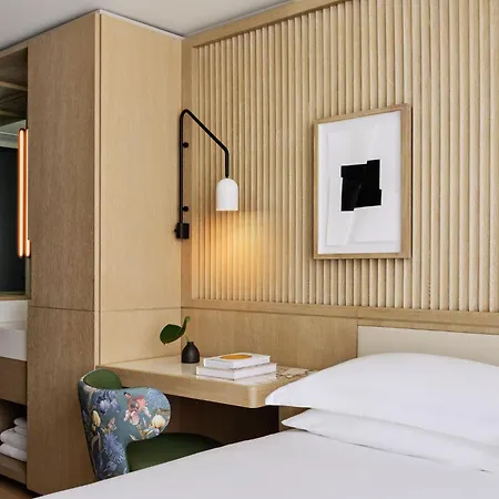 Hotel Kimpton Era Midtown By Ihg 4*
