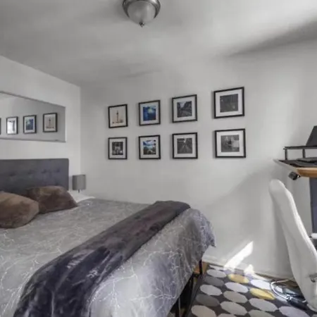 Lavish Columbus Circle Manhattan By Park & Times Square Adults Only Guest house New York