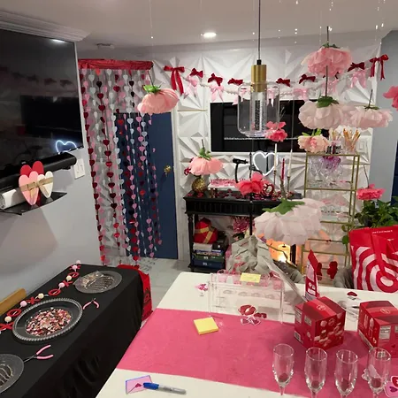Private Paradise Bk 4* New York