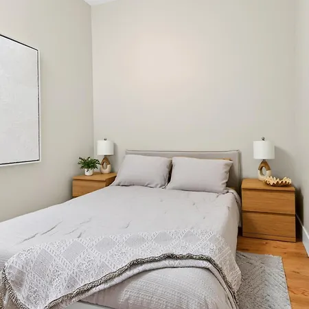 Private In Brooklyn Brownstone Hosted New York