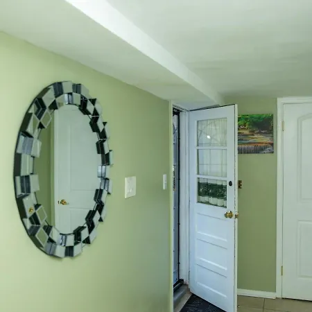 Timeless Elegance One Bedroom *