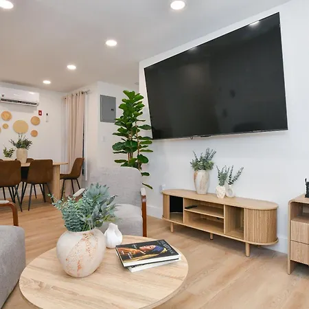 Chic 4br Stay-steps Away From Park 4* New York