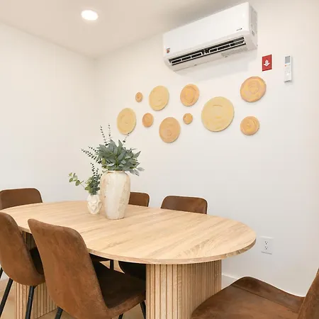 Chic 4br Stay-steps Away From Park 4* New York