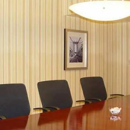 Doubletree By Hilton Jfk Airport New York