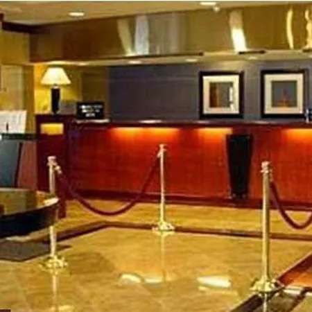 Doubletree By Hilton Jfk Airport Hotel 3*