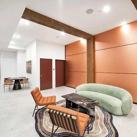 The Landmark By Rove Travel - Townhome With Roof Deck Holiday home