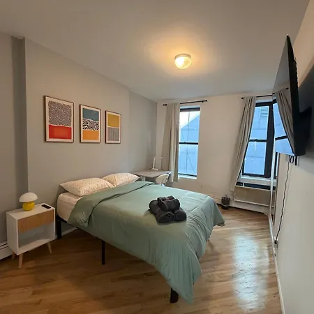 West Side Nest Guest house *