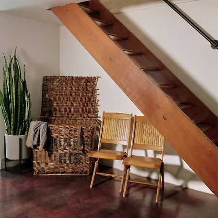 Rove Travel - Alderman Terrace - Townhome With Patio Holiday home