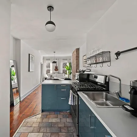 Holiday home Rove Travel - Alderman Terrace - Townhome With Patio New York