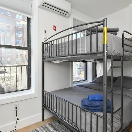 Modern 2br Near Park Aparthotel 2*