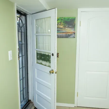 Holiday home Timeless Elegance One Bedroom *