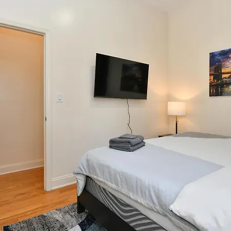 Stylish 2br Retreat North Of Park 2*