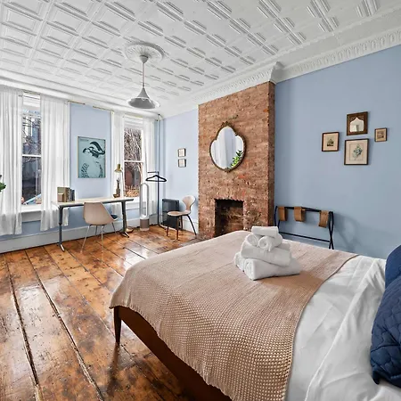 Rove Travel - Alderman Terrace - Townhome With Patio