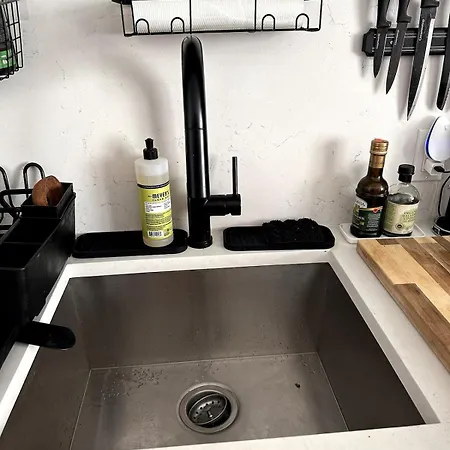 Apartment 1br Flatbush Gym, Sauna, Rooftop Monthly