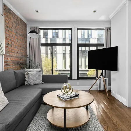 Stylish 3-bedroom Lower East Side Apartment