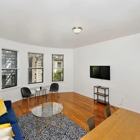 The Columbus Ii Vibe 8614 Apartment