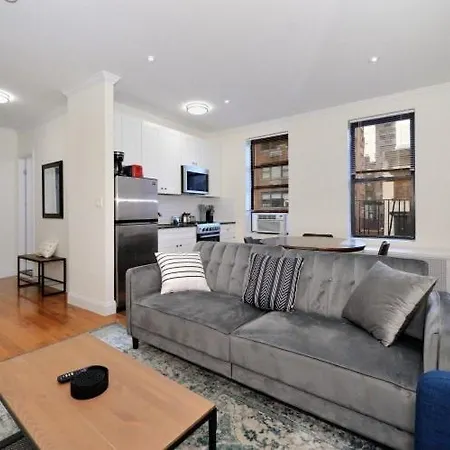The Lexy Vii Vibe 8638 Apartment