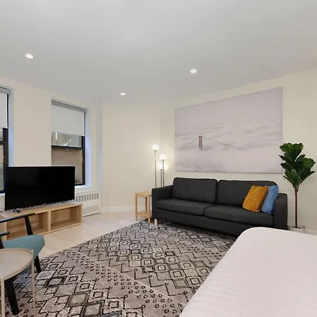 The Grand Vi Vibe 8609 Apartment New York