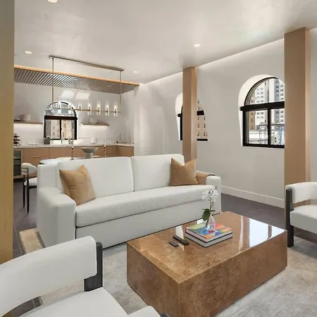 Apartment Midtown Penthouse With Empire State Views In Nyc *