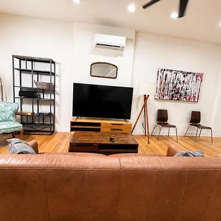 The Heights Haven, Spacious 6 Bedrooms Townhouse With Patio New York