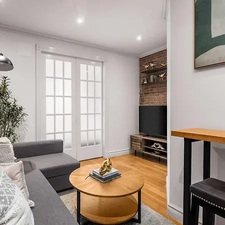 Apartment Stylish 2-bedroom In East Village New York