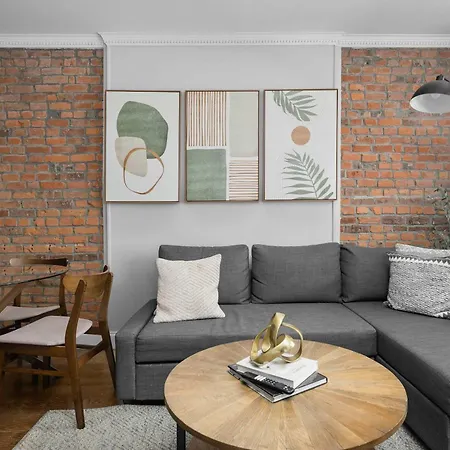 Stylish 3-bedroom Lower East Side *
