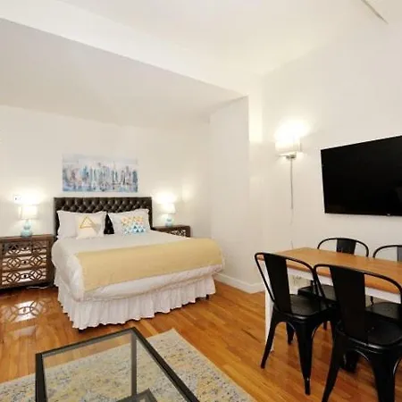 Apartment The Grand V Vibe 8632 *