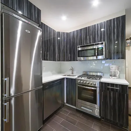 The Ideal V Vibe 8564 Apartment *