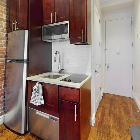 The Hudson Iii Vibe 8812 Apartment