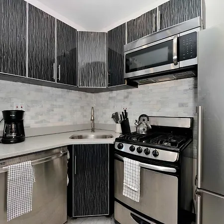 The Ideal Viii Vibe 8694 Apartment