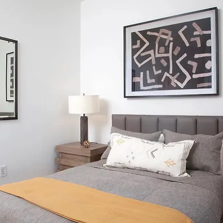 Apartment Luxury 3br Morningside Drive